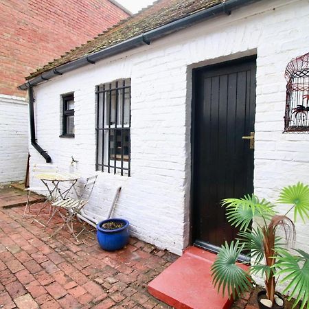 The Little Cottage By Air Premier Seaford Εξωτερικό φωτογραφία