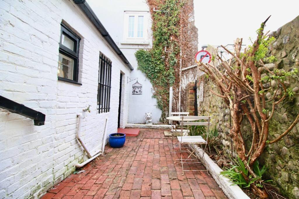 The Little Cottage By Air Premier Seaford Εξωτερικό φωτογραφία
